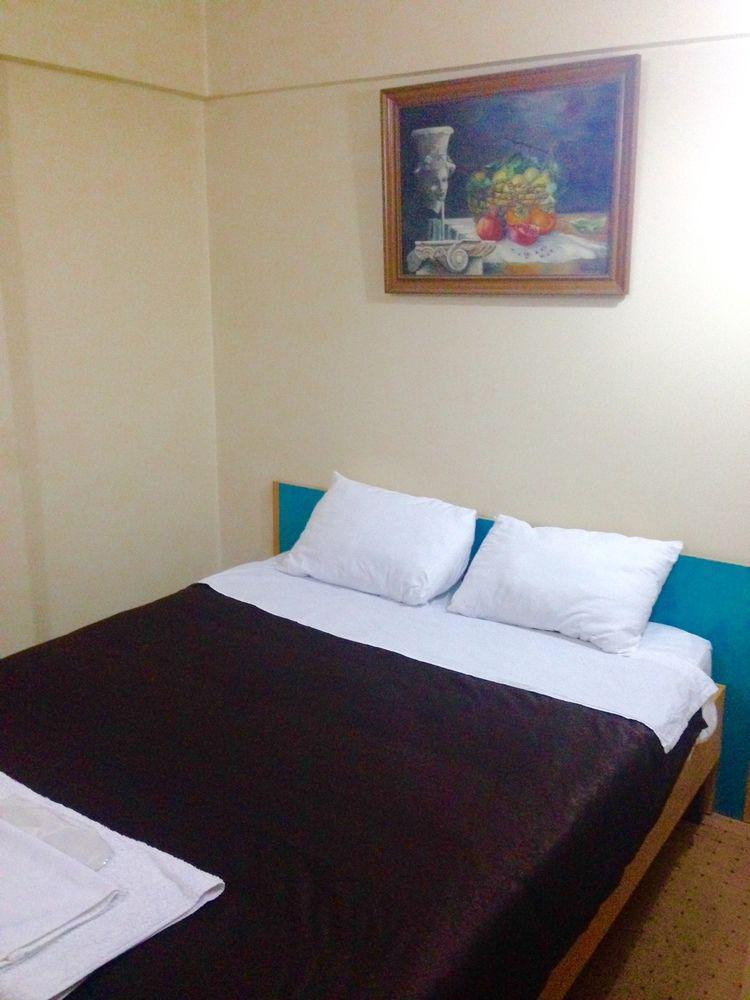 Elite Hotel City Center Saray Bed And Breakfast Екстериор снимка