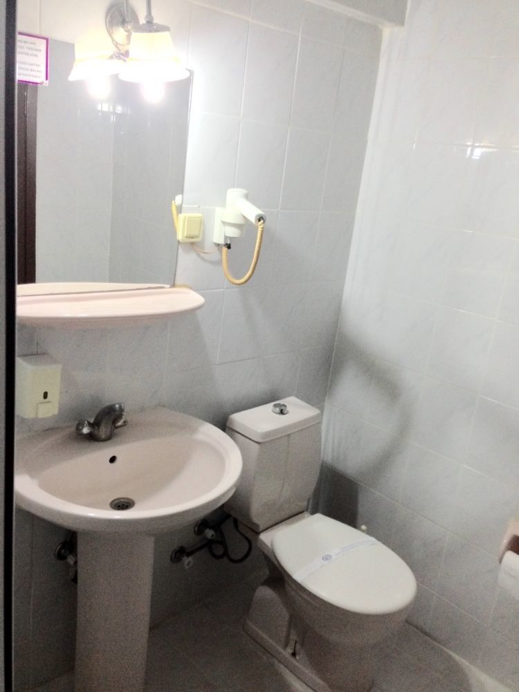 Elite Hotel City Center Saray Bed And Breakfast Екстериор снимка