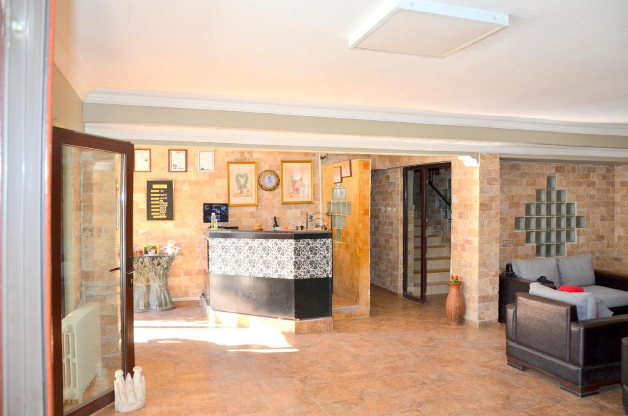 Elite Hotel City Center Saray Bed And Breakfast Екстериор снимка